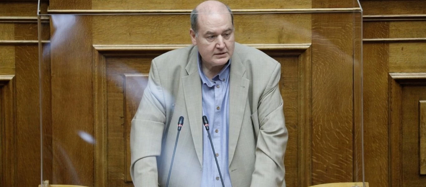 Ν.Φίλης: «To άνοιγμα των σχολείων γίνεται χωρίς κανένα απολύτως σχέδιο»
